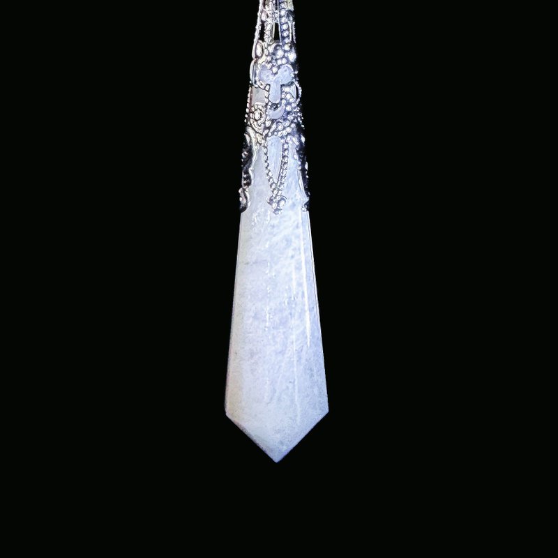 Natural blue moonstone pendulum necklace pendant. - สร้อยคอ - เครื่องประดับพลอย หลากหลายสี