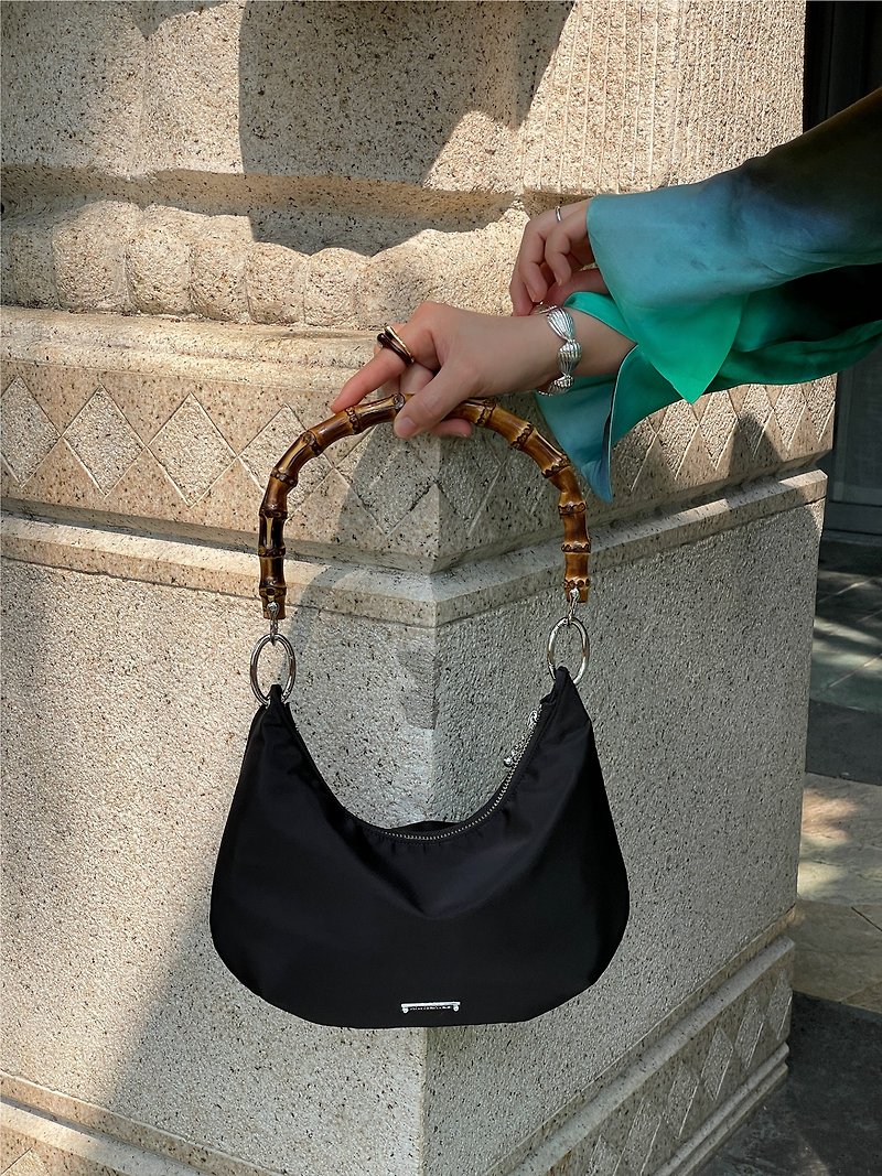 Midnight Black 4-Color Bamboo Crescent Bag Small Satin Texture Nylon Advanced Side Back Handheld Underarm Bag for Women - กระเป๋าแมสเซนเจอร์ - ไฟเบอร์อื่นๆ 