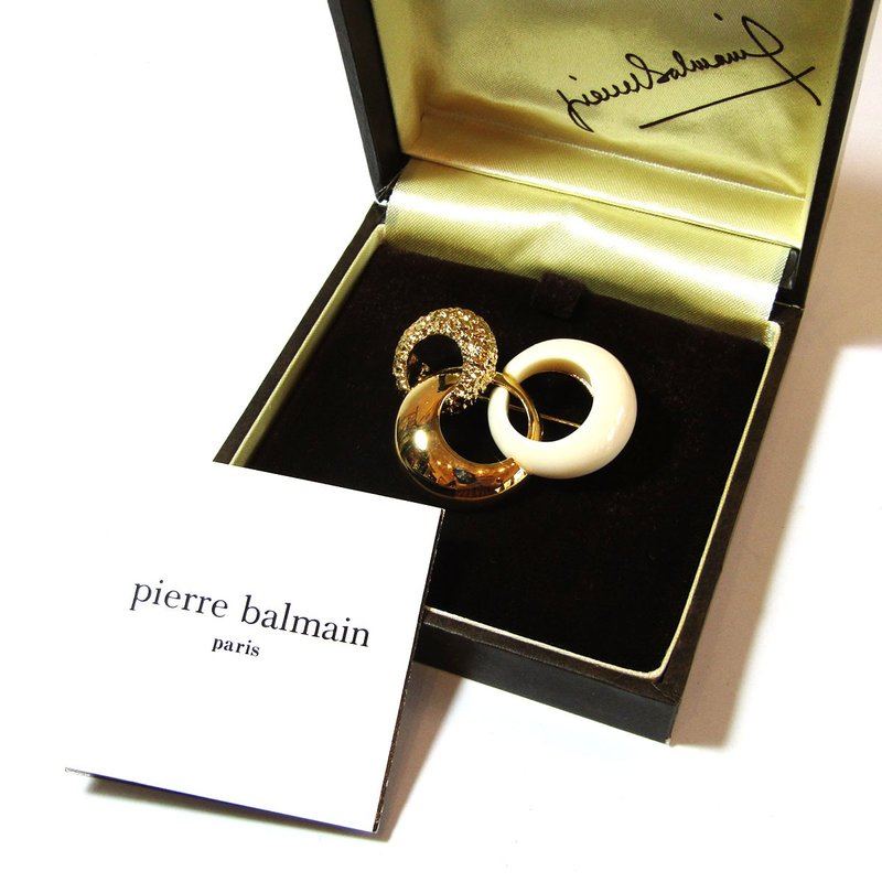 80s Pierre Cardin vintage three rings brooch - สร้อยคอ - โลหะ สีทอง