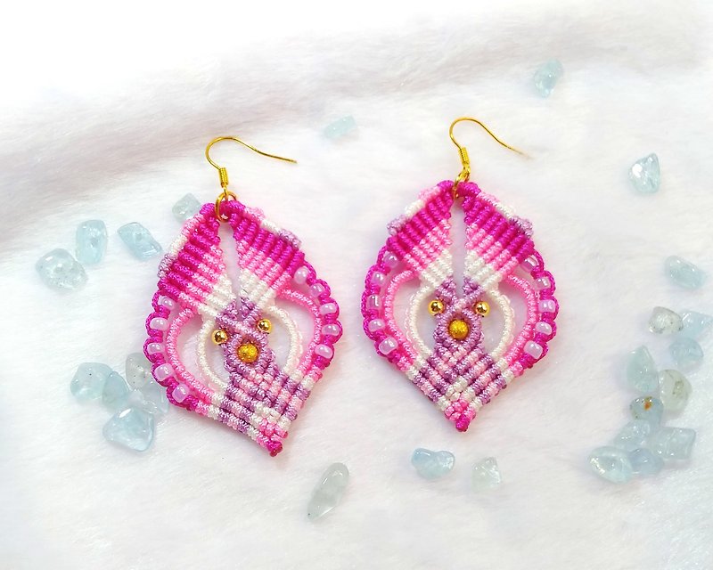 E014-Hand-woven beaded earrings pink colorful fantasy - Earrings & Clip-ons - Nylon Pink