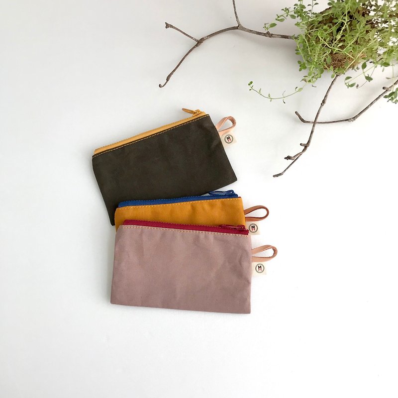Taro pink/dark brown Japanese paraffin canvas coin purse - กระเป๋าใส่เหรียญ - ผ้าฝ้าย/ผ้าลินิน หลากหลายสี
