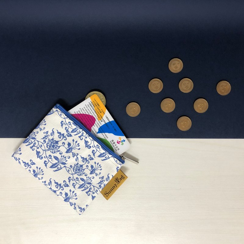 Sunny Bag-零錢包-青花番蓮紋 - 零錢包/小錢包 - 其他材質 藍色