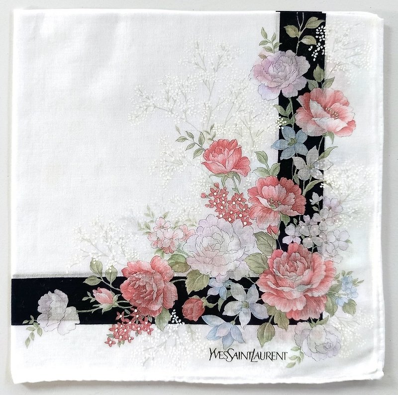 Yves Saint Laurent Vintage Handkerchief Floral Roses 18.5 x 18.5 inches - 手帕 - 棉．麻 白色