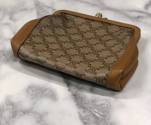 日本直送 名牌中古包 】CELINE セリーヌ マカダム レザー がま口