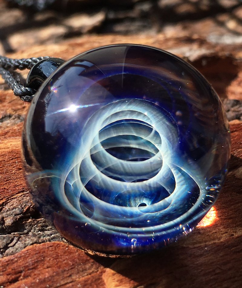 boroccus nebula galaxy three-dimensional pattern heat-resistant glass pendant - Necklaces - Glass Multicolor