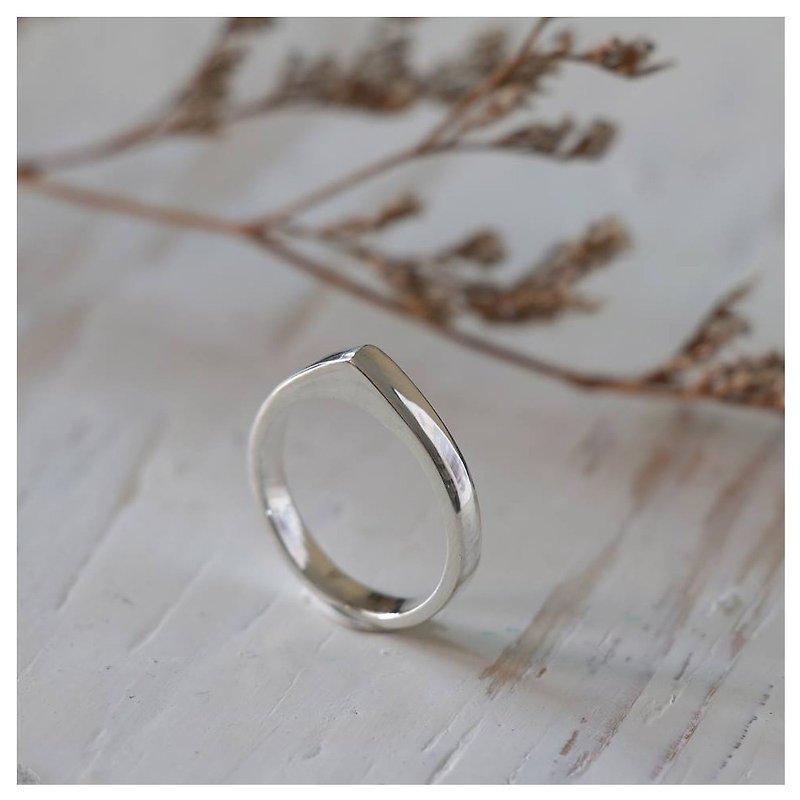 Minimal ring Geometry thorn crown handmade triangle women Girl silver minimalist - General Rings - Other Metals Silver