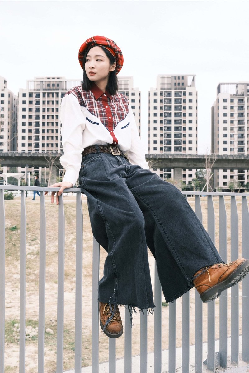 Tsubasa.Y│W26~W33 拼接再製喇叭褲 古著 拼接 喇叭褲 多色 丹寧 - 女長褲 - 棉．麻 多色