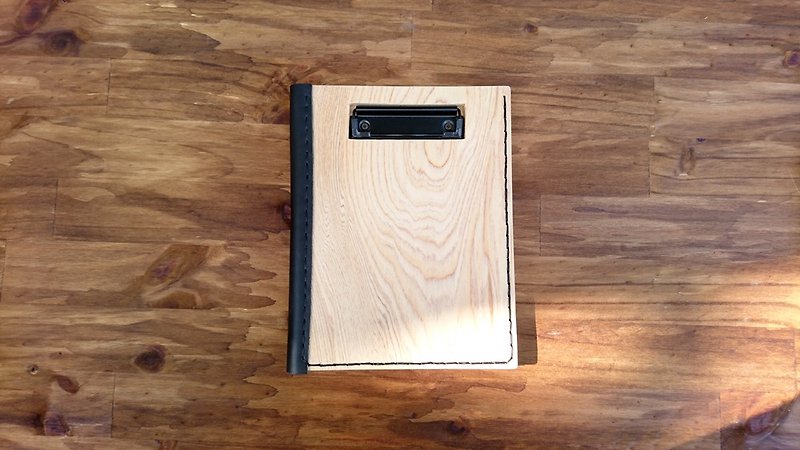 Wooden folder // mysterious black - แฟ้ม - ไม้ หลากหลายสี