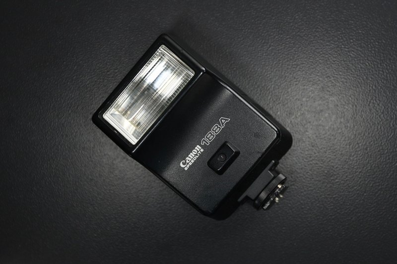 [Classic Antique] Canon Speedlite 188A Original Retro Flash - Cameras - Other Materials 