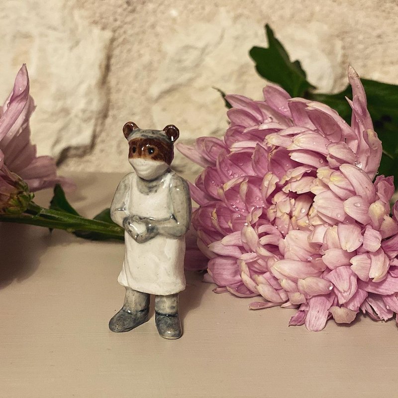 AndMary 手繪瓷項鍊-熊醫生 禮盒裝 Doctor Bear Necklace - 項鍊 - 瓷 