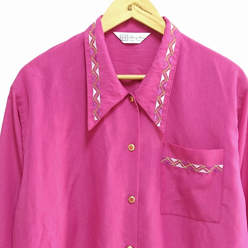 │Slowly│Peach Red-Old Shirt │vintage.Retro.Literature - Women's Shirts - Polyester Multicolor