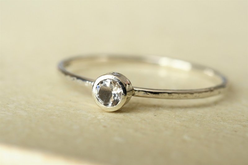 小さく輝く物語　モルガナイト - 戒指 - 其他金屬 銀色