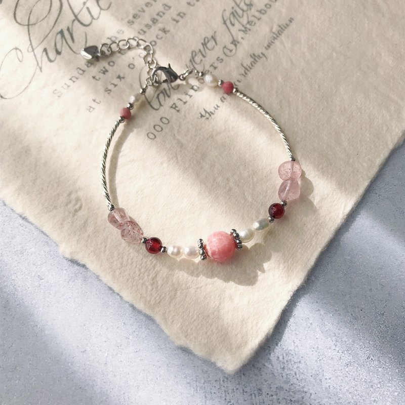 Love is Coming | Marriage and Love Stone Strawberry Crystal Stone Crystal Bracelet - Bracelets - Crystal Pink