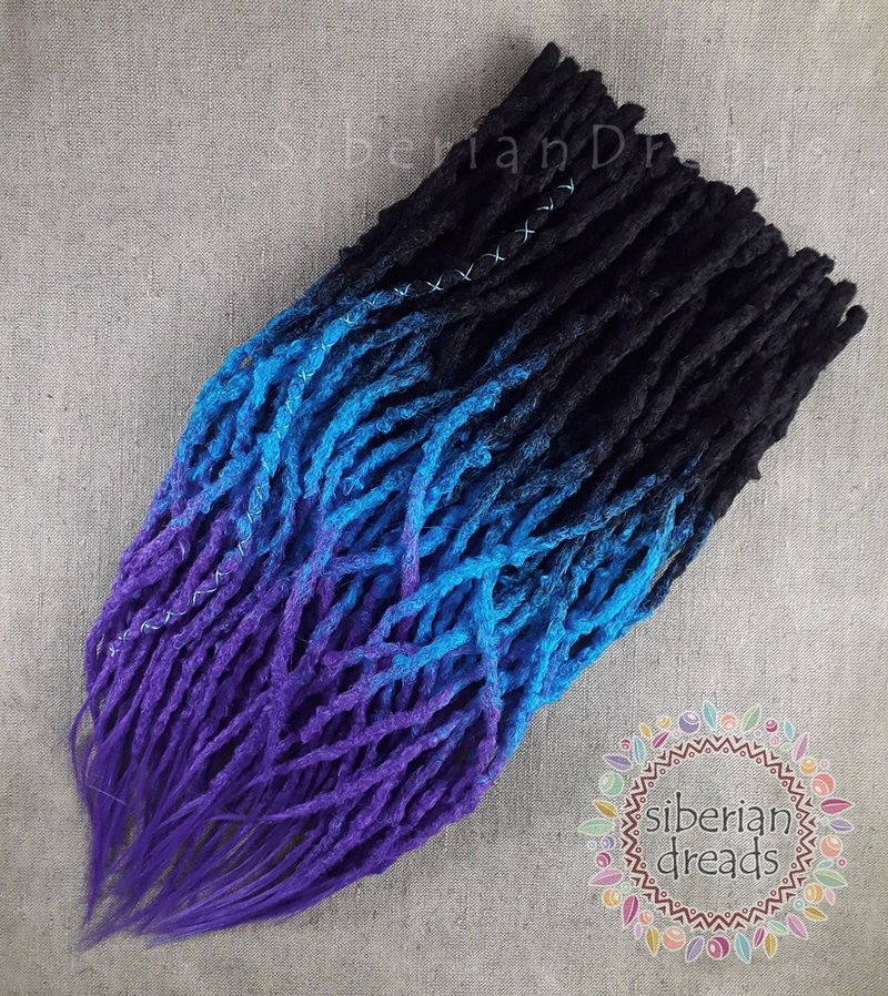 Lumpy Bumpy Dreadlocks / Black Blue Dark purple ombre synthetic dreads - 髮夾/髮圈 - 其他材質 藍色