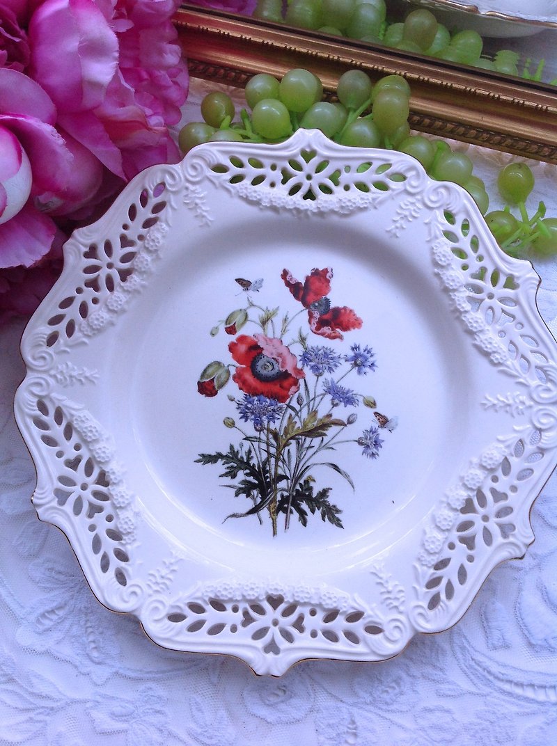 安妮瘋古物英國瓷器 1950 年 Royal creamwar手繪粉紅花簍古董蛋糕盤 點心盤 餐盤 水果盤 - 碟子/醬料碟 - 瓷 白色