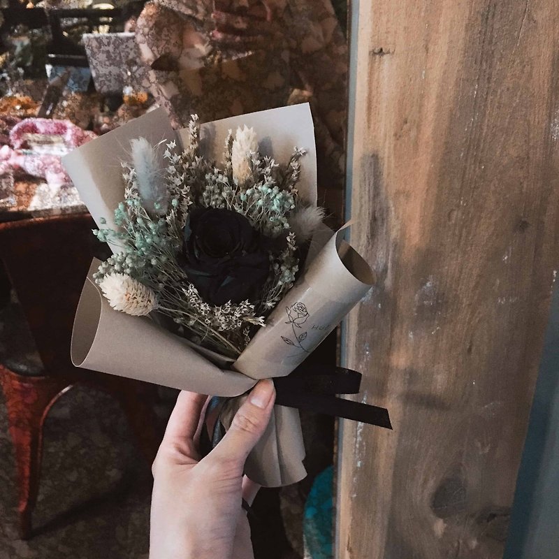 Mini Everlasting Bouquet [Cappuccino] - Eternal Life / Birthday / Valentine's Day - ช่อดอกไม้แห้ง - พืช/ดอกไม้ สีกากี