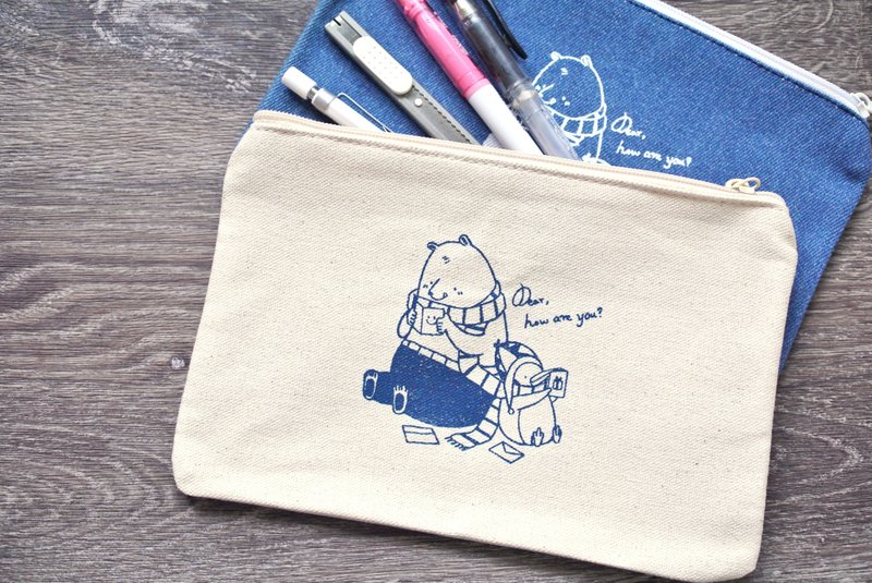 手工絹印 | 拉鍊袋-你好嗎 - 化妝包/收納袋 - 棉．麻 金色