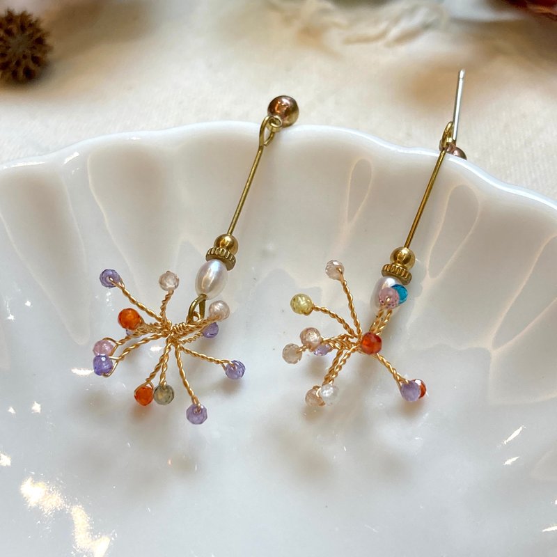 老林雜貨 | 煙花耳環 (針式 / 夾式) - 耳環/耳夾/耳骨夾 - 銅/黃銅 金色