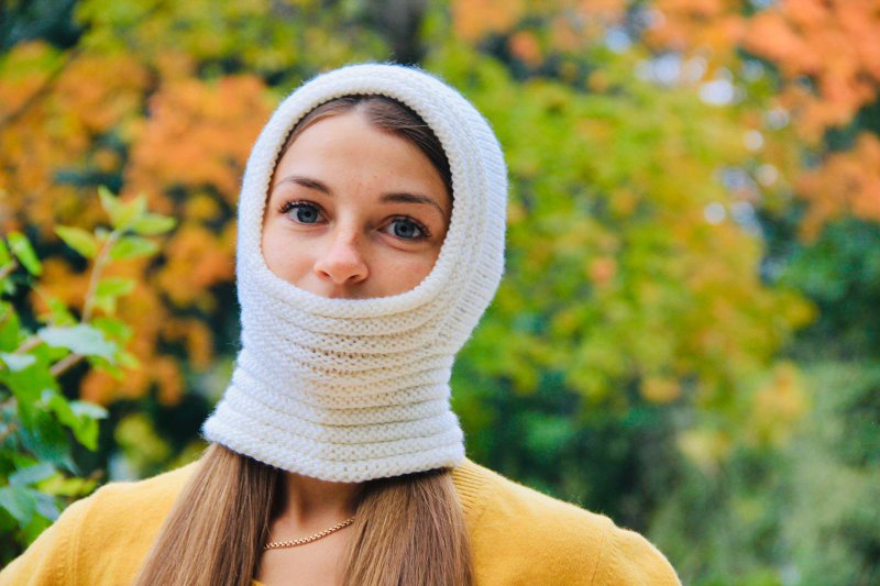 Original balaclava. White color - 帽子 - 羊毛 白色