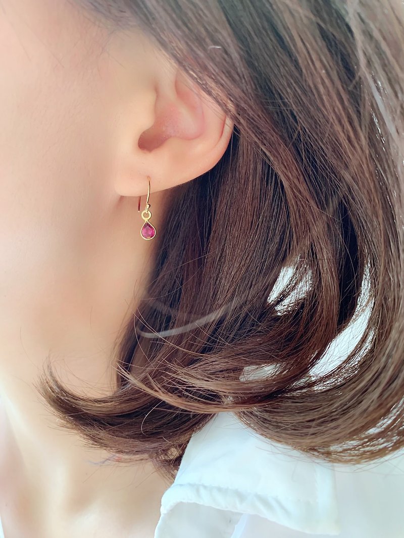 Tiny drop Garnet hook-earring /clip-earring - ピアス・イヤリング - 半貴石 レッド