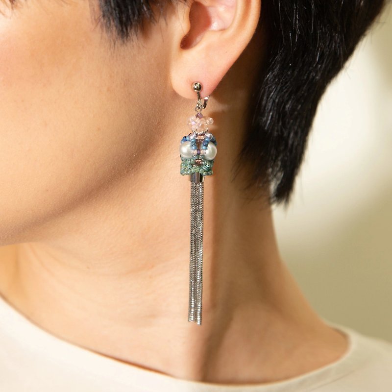 Liuying earrings - ต่างหู - แก้ว หลากหลายสี