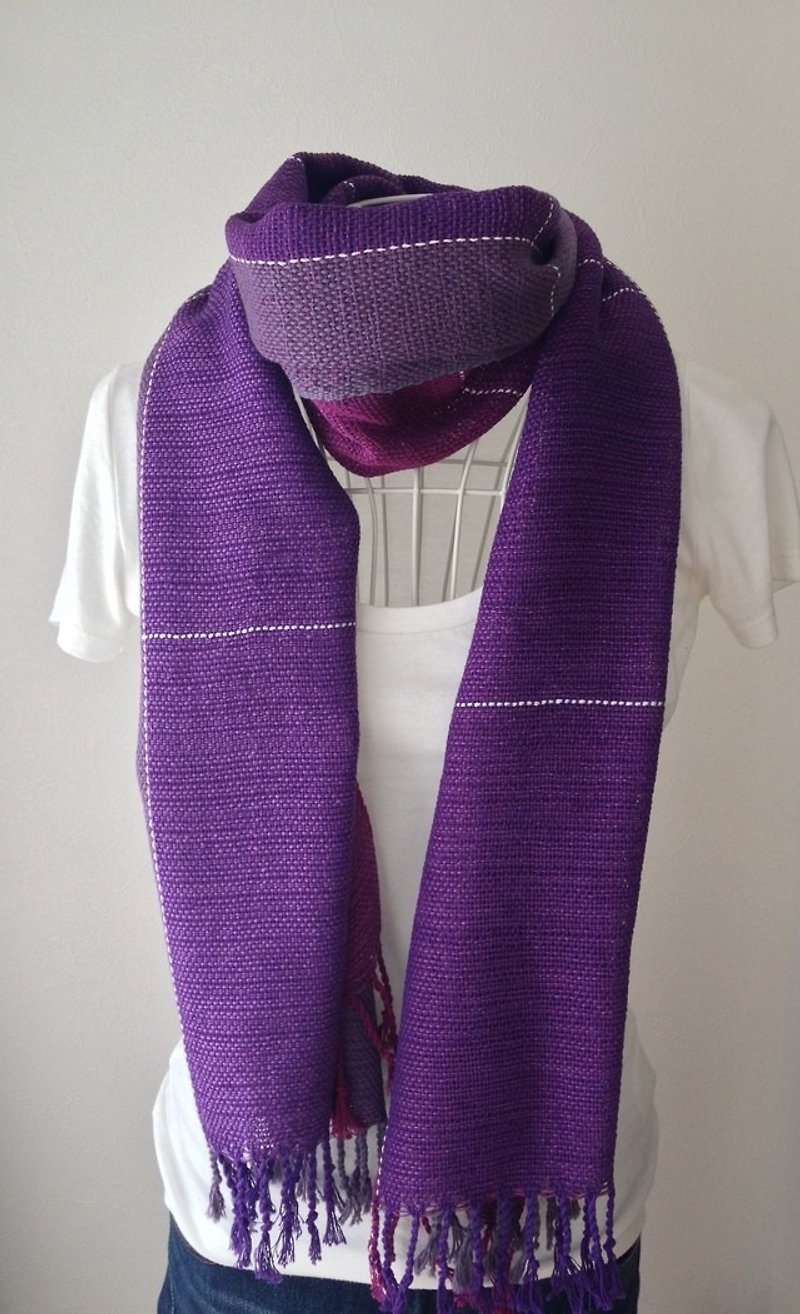 [Cotton: All season] Hand-woven stole "Purple Squire" - ผ้าพันคอ - ผ้าฝ้าย/ผ้าลินิน สีม่วง