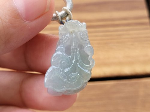 秦翠] 天然翡翠氷種古肉上質素材手彫り如意貔貅ネックレス貔貅園