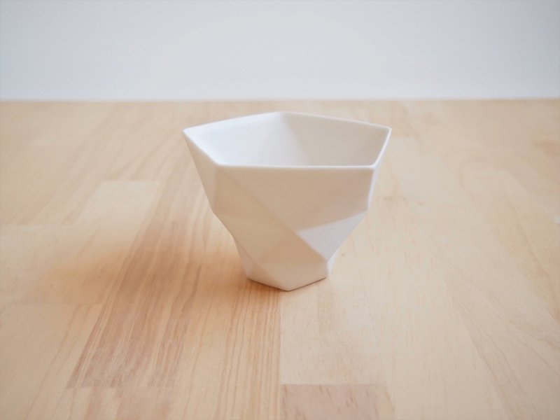 origami cup white - แก้วไวน์ - ดินเผา ขาว
