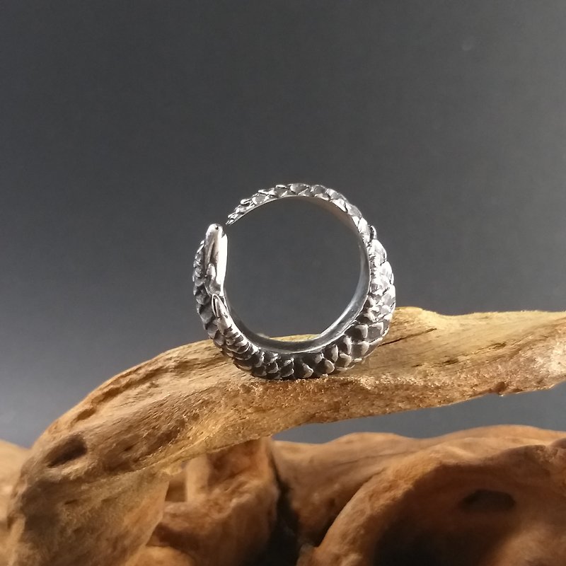 [Taiwan Endangered Species] Taiwan Dace Carp Taiwan Pangolin Open Silver Vulcanized Ring - General Rings - Silver 