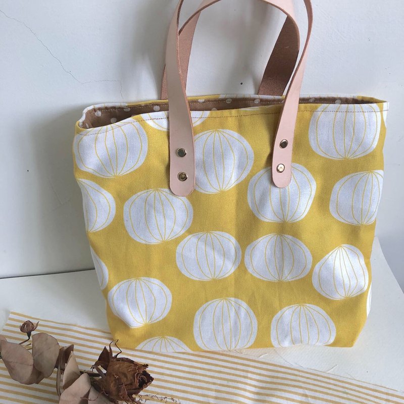 Korean zentex lantern flower cloth tote bag - กระเป๋าถือ - ผ้าฝ้าย/ผ้าลินิน สีเหลือง