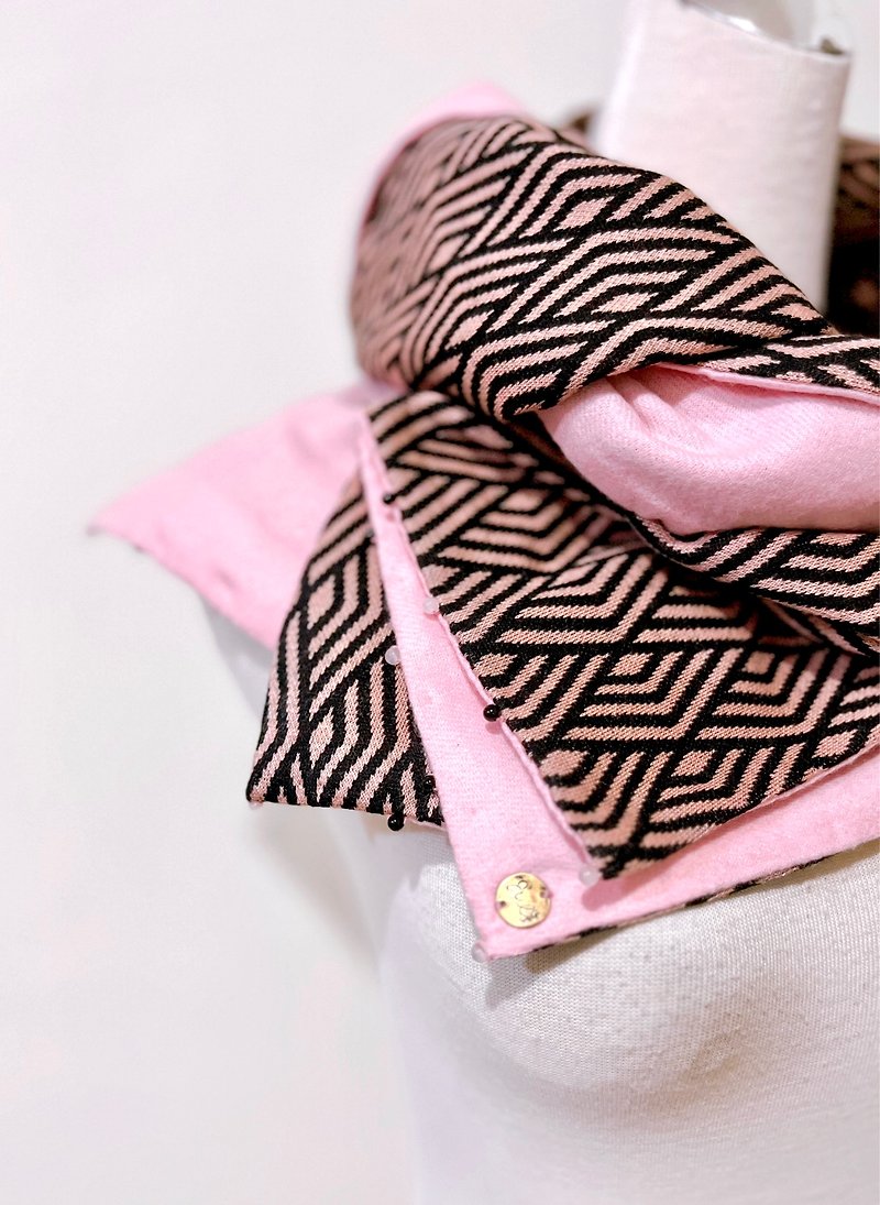 Pure handmade / black diamond geometric totem love lace pink wool wool scarf shawl - Knit Scarves & Wraps - Wool Pink