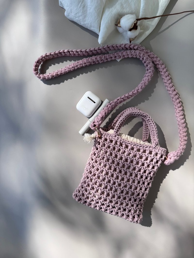 Handmade woven bag, handbag, hollow bag, shoulder bag, side backpack, mobile phone bag - pink hollow bag - Messenger Bags & Sling Bags - Cotton & Hemp Pink