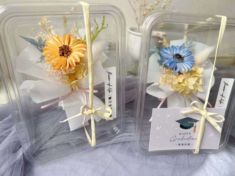 【畢業花束】flower-of-life 韓式迷你小花束 日本索拉向日葵 3色 - 乾燥花/永生花 - 植物．花 多色