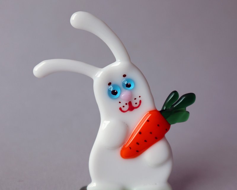 White Bunny fused glass ornament, Easter decoration rabbit, desk accessories, fu - ตุ๊กตา - แก้ว ขาว
