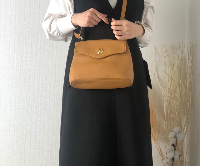 日本直送 名牌中古包 】Christian Dior ディオール CD レザー 日本直送 名牌中古包 】Christian Dior ディオール CD レザー