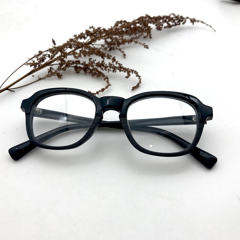 (無型號)Square Crown Shape Black Handcrafted and Hand carved eyeglasses - Glasses & Frames - Other Materials Black