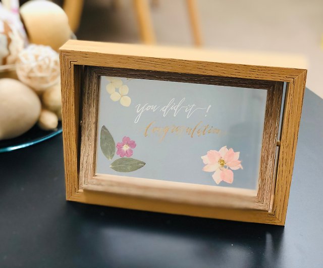 Mother's Day Gifts: Pressed Flower Frames