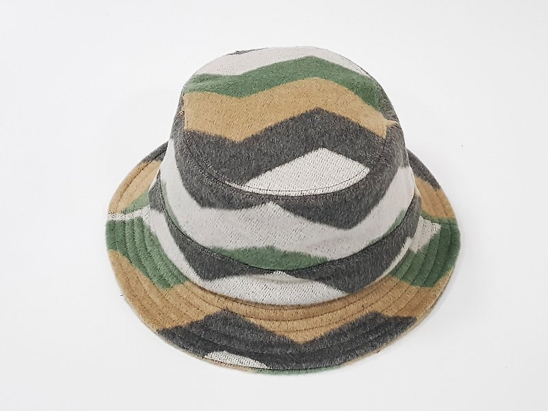 英式圓盤紳士帽-四色趣味折線(蘋果綠/白/灰/褐)#限量#秋冬#禮物 - 帽子 - 其他材質 多色