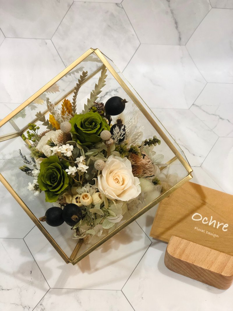 Ochre 正方立體玻璃花房系列-金邊中款 - 乾燥花/永生花 - 植物．花 綠色