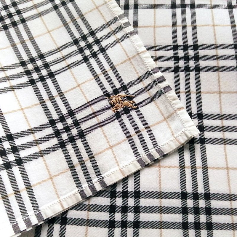 Burberry Vintage Handkerchief Off-White Nova Check 18.5 x 18 inches - 手帕 - 棉．麻 卡其色