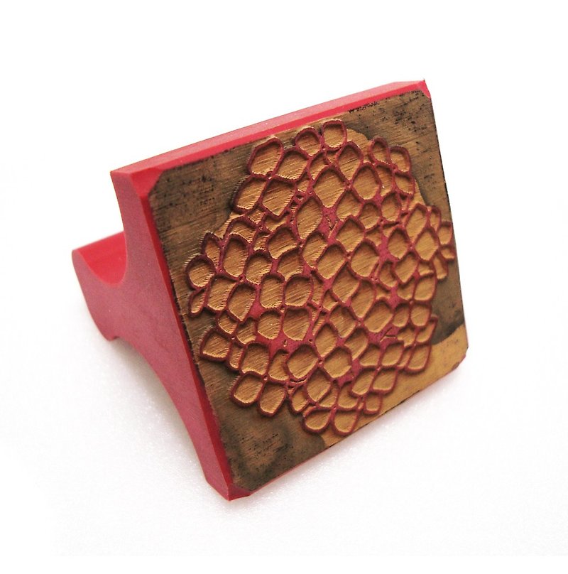 Traditional red offset chapter - Hydrangea - Stamps & Stamp Pads - Rubber Red