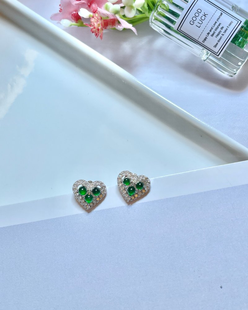 冰綠愛心翡翠耳釘 s925純銀鍍18k金 - 耳環/耳夾/耳骨夾 - 玉石 綠色