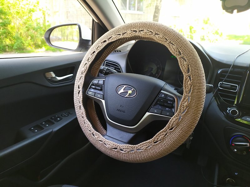 Handmade beige knitted steering wheel cover/ Car accessories