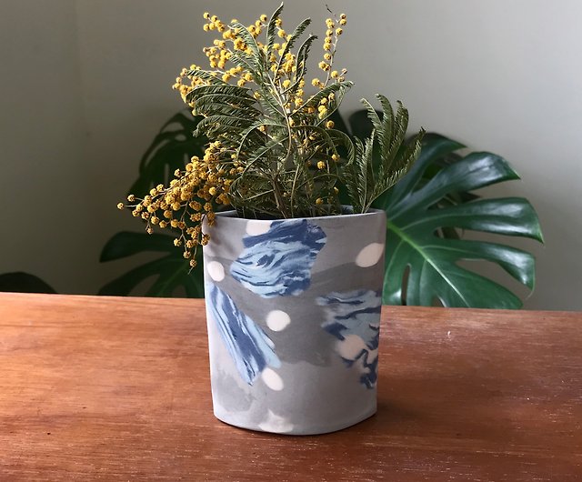 淺灰絞胎扁花器- 設計館Renee's Ceramics 花瓶/花器- Pinkoi