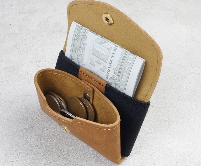 The world's smallest class compact leather wallet made by Japanese