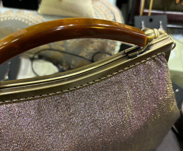 MBC handmade 20cm horn handle purple kiss lock bag - Shop