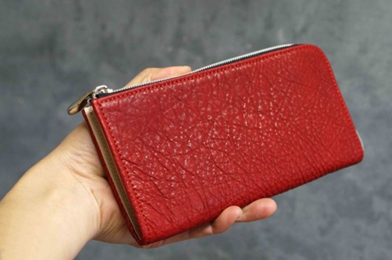 Shrink WILD Red: Smooth medallion zipper L-shaped wallet - Wallets - Genuine Leather 