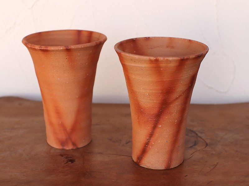 Bizen gravy drunkard (large) · Rin folding 2 pieces set b1-049 - Cups - Pottery Brown