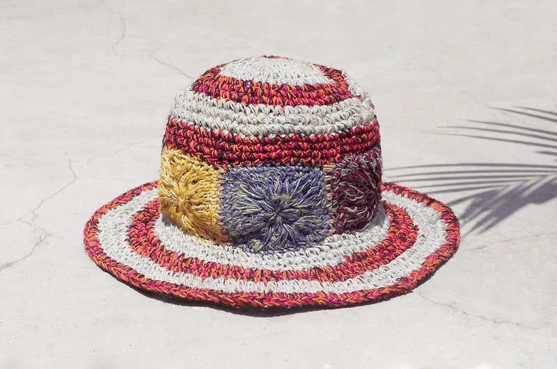 限定版手織りコットンリネンキャップ/ニットキャップ/帽子/麦わら帽子/バイザー/かぎ針編みの帽子-熱帯の花の鮮やかな対照的な色が織り込まれています林業省 - 帽子 - コットン・麻 多色