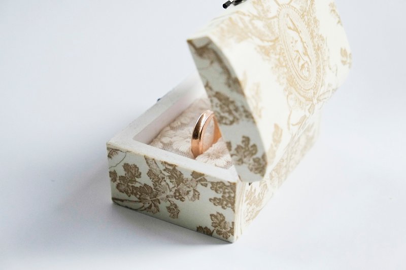 Customized Signature Handmade - Wedding / Engagement Ring Box - General Rings - Wood Khaki